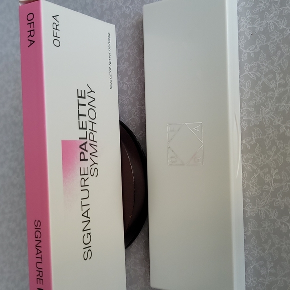 OFRA Signature Palette - Symphony - Picture 6 of 7